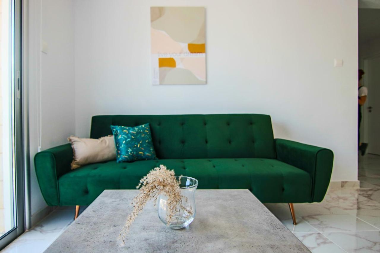 Phaedrus Living Seaside Luxury Flat Athina 21 Lägenhet Paphos Exteriör bild